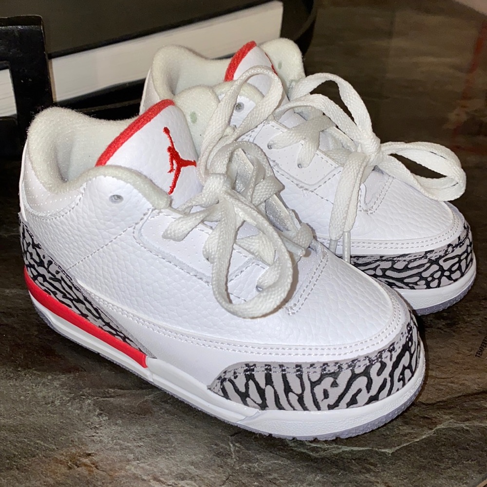 8c Jordan 3 retro bt. New with box.
